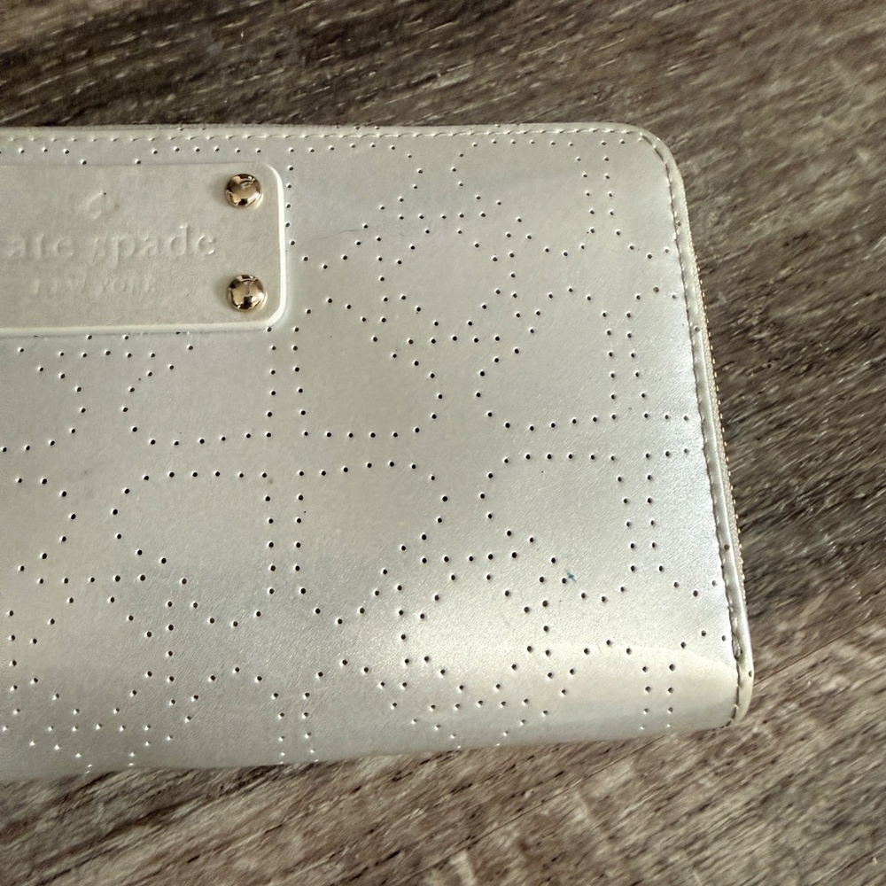 Kate Spade Neda Metallic Silver Perforated Wallet - Picture 3 of 5
